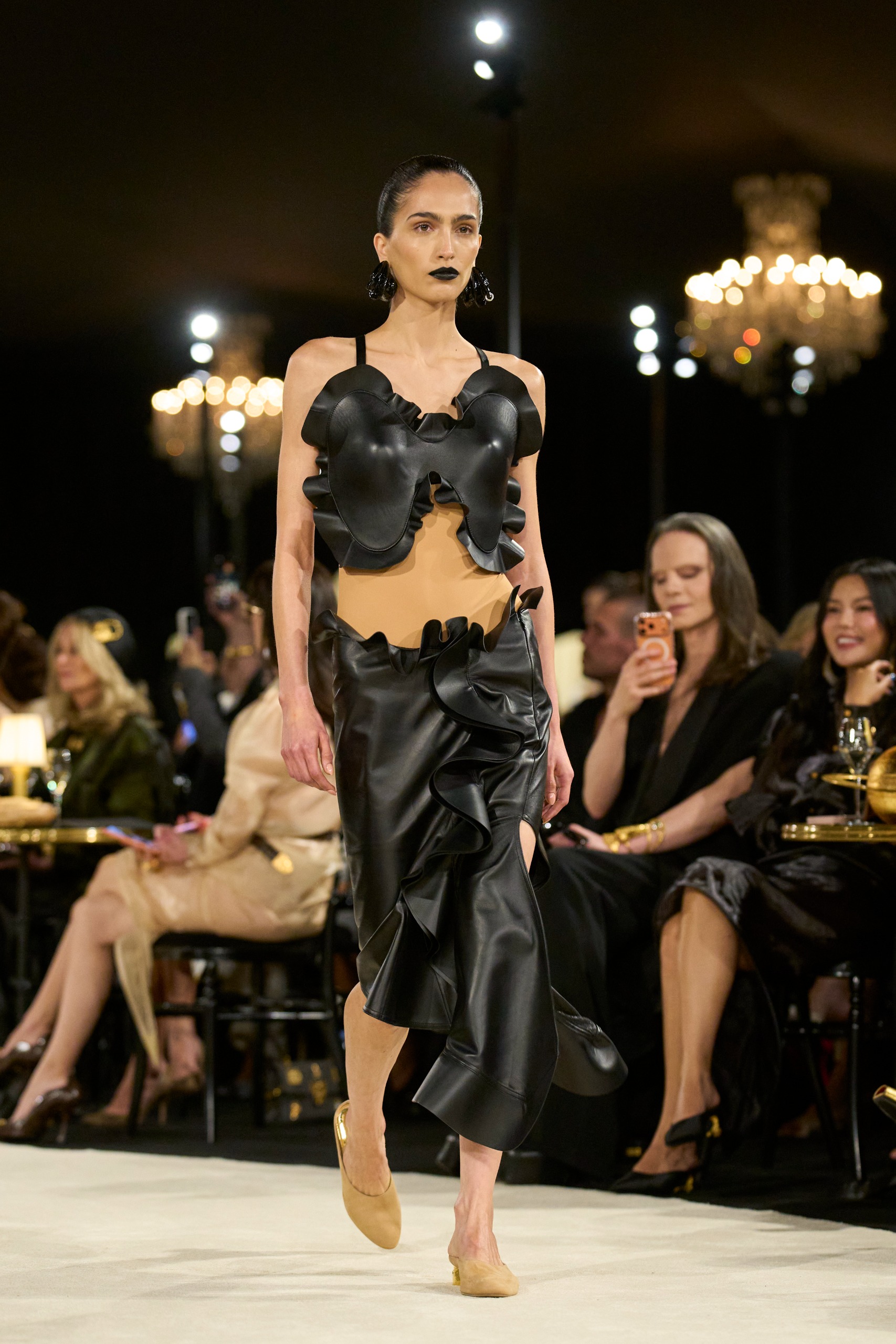 Schiaparelli S/S 27 runway