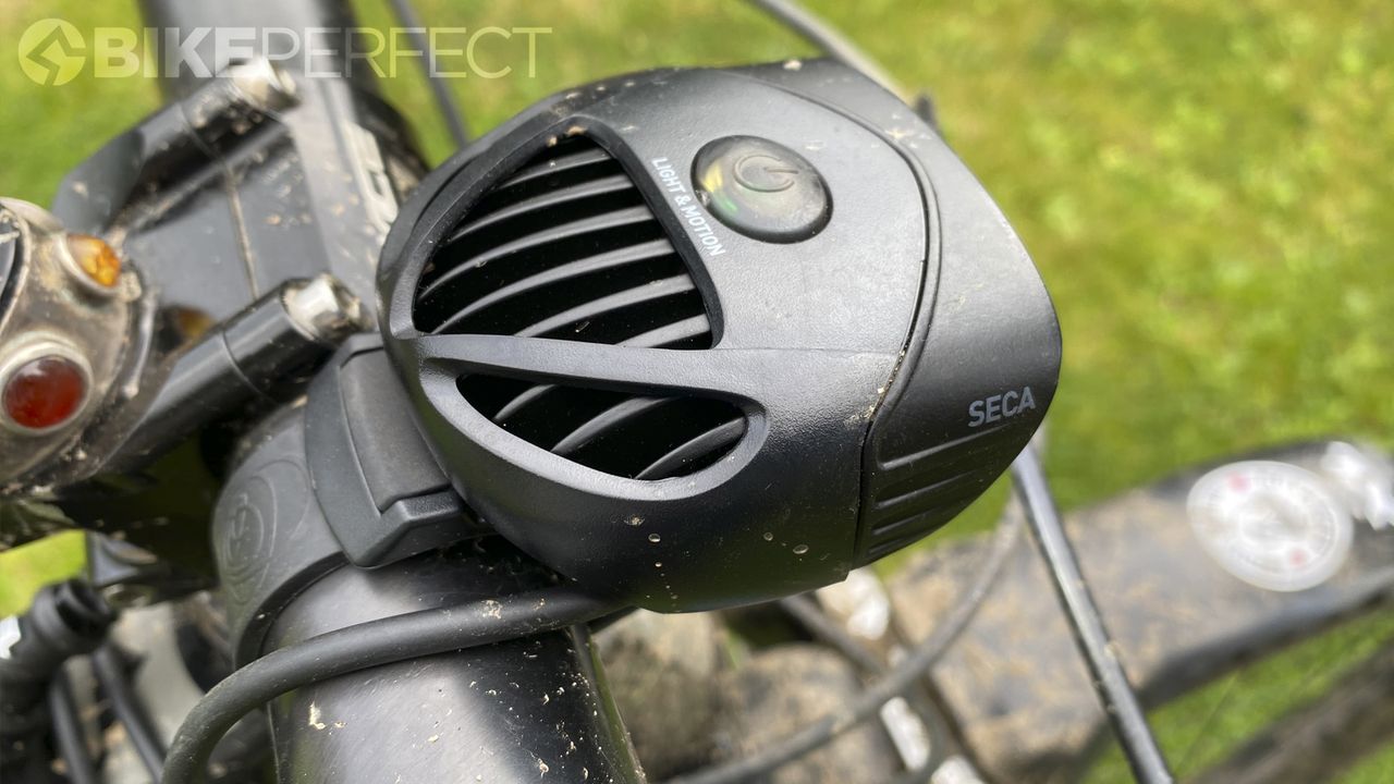 Light and Motion Seca 2000 Race light