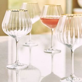 Waterfall Red Wine Glasses, Set of 4