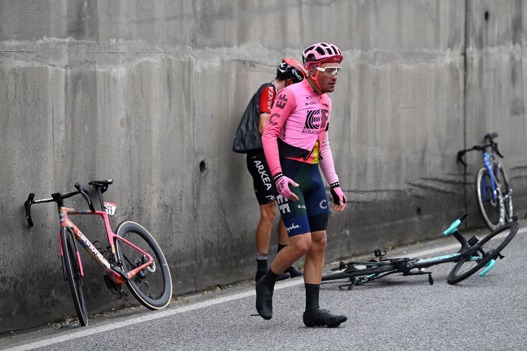 VIAREGGIO ITALY MAY 16 Alberto Bettiol of Italy and Team EF EducationEasyPost after being involved in a crash during the 106th Giro dItalia 2023 Stage 10 a 196km stage from Scandiano to Viareggio UCIWT on May 16 2023 in Viareggio Italy Photo by Tim de WaeleGetty Images