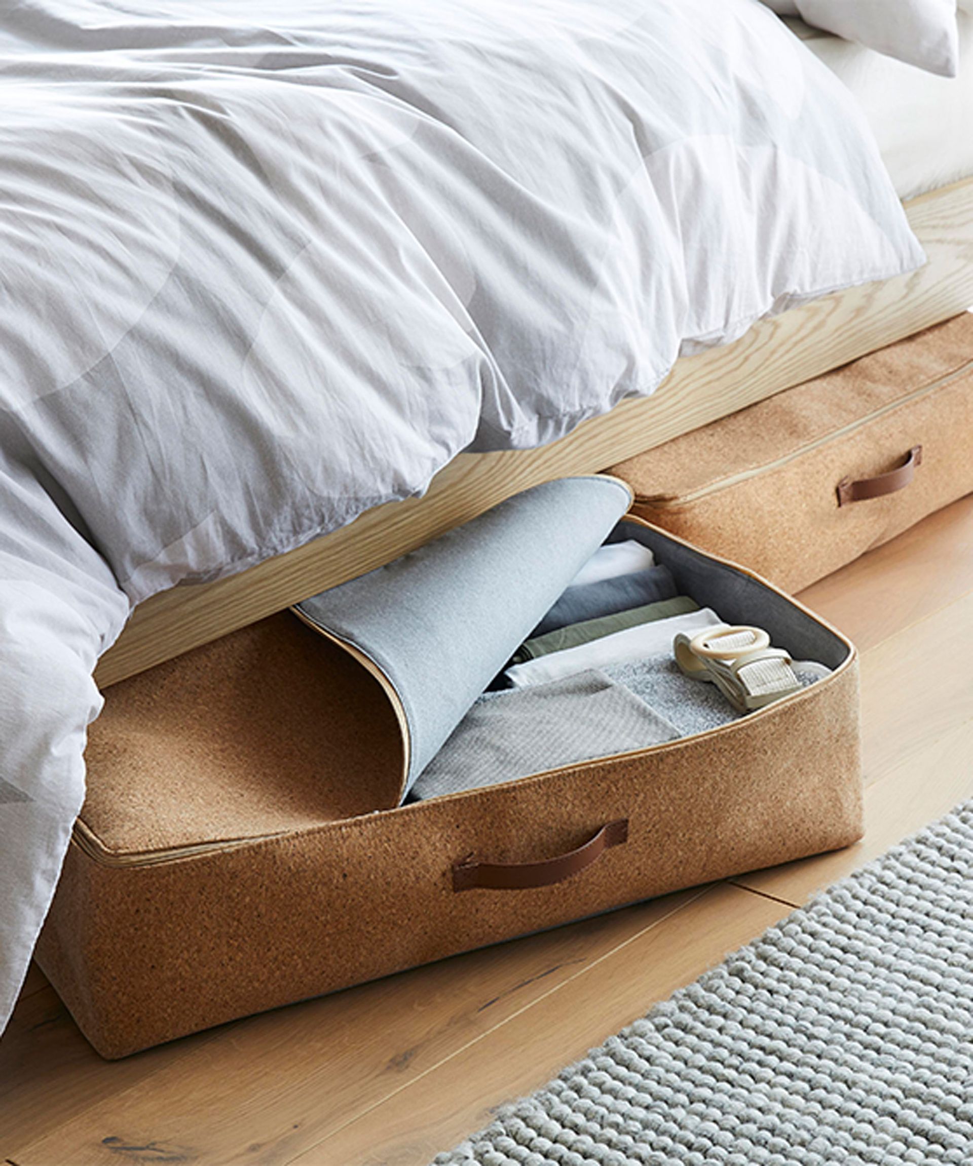 Underbed storage ideas with cork underbed bags