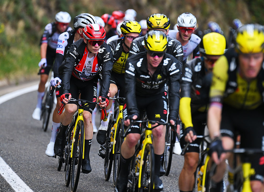 Vuelta a España stage 6 LIVE: Jonas Vingegaard set to come under pressure on first mountain test of the race
