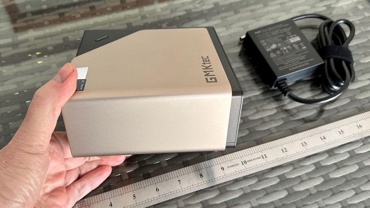 GMKtec EVO-T2