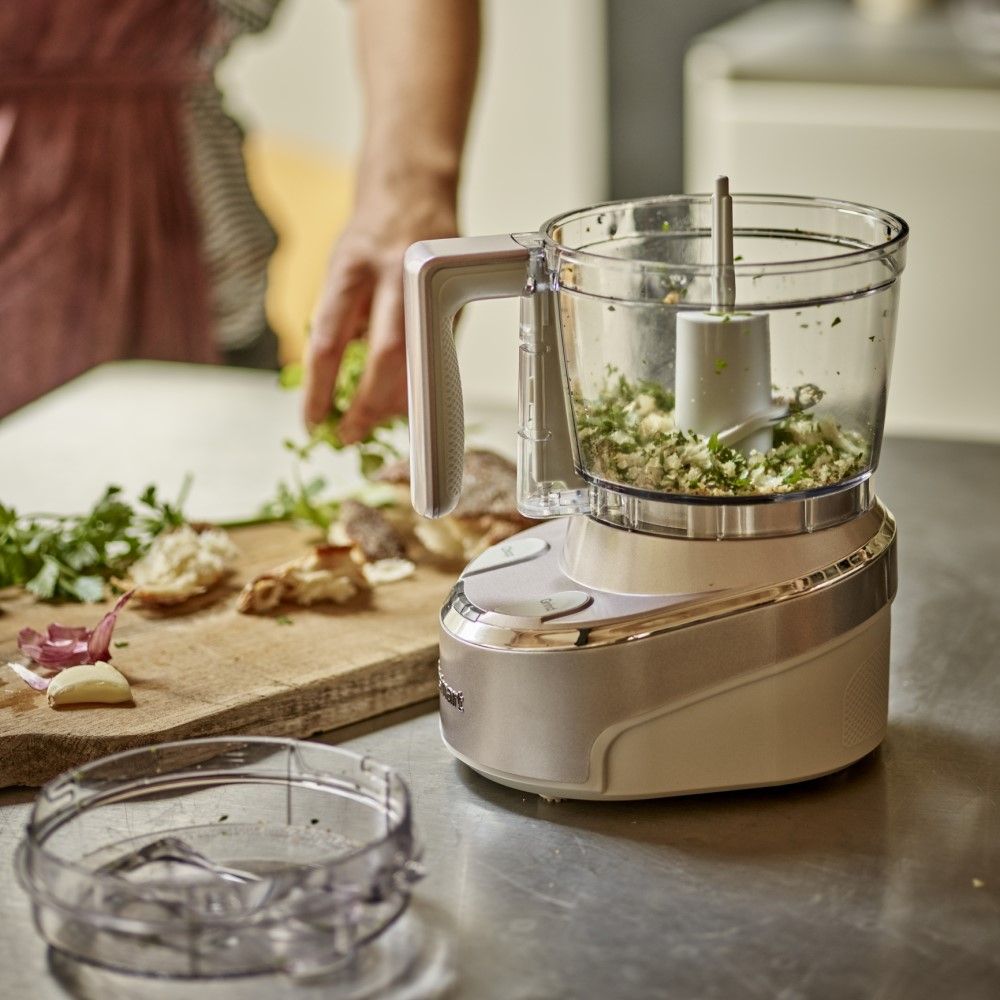Best food processor 2023 for chopping vegetables, dips, and dough