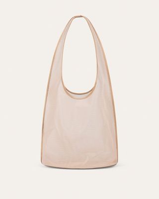 CXuHK9Uoxs2hb6ep4HLbu4-320-80 ارتدى Zoë Kravitz فتيات الأزياء في Row Bag Fashion Wants أكثر من Margaux