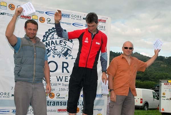 Solo veteran men's podium..