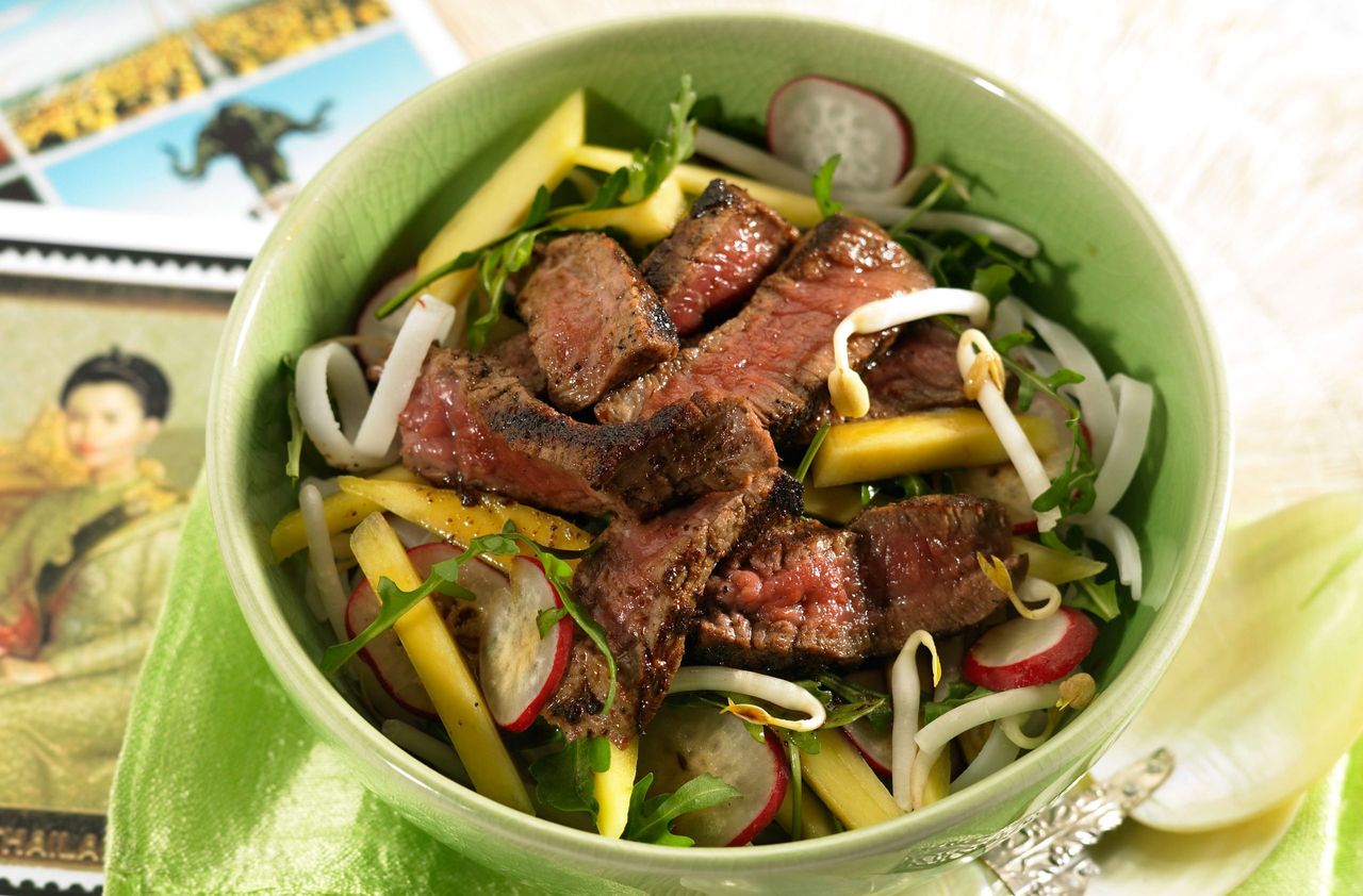 Thai spiced steak salad