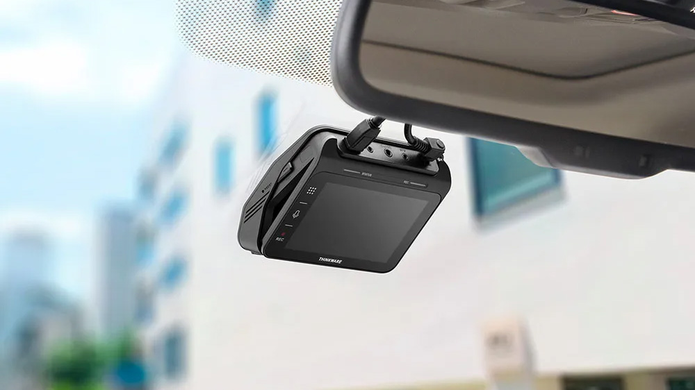 Thinkware ARC 900 dash cam