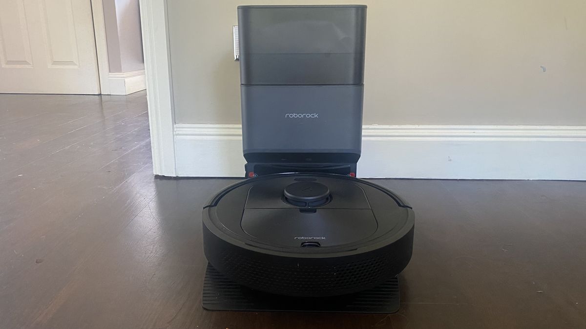 Roborock Q5+ review: a robot vacuum that will tackle all your floor ...