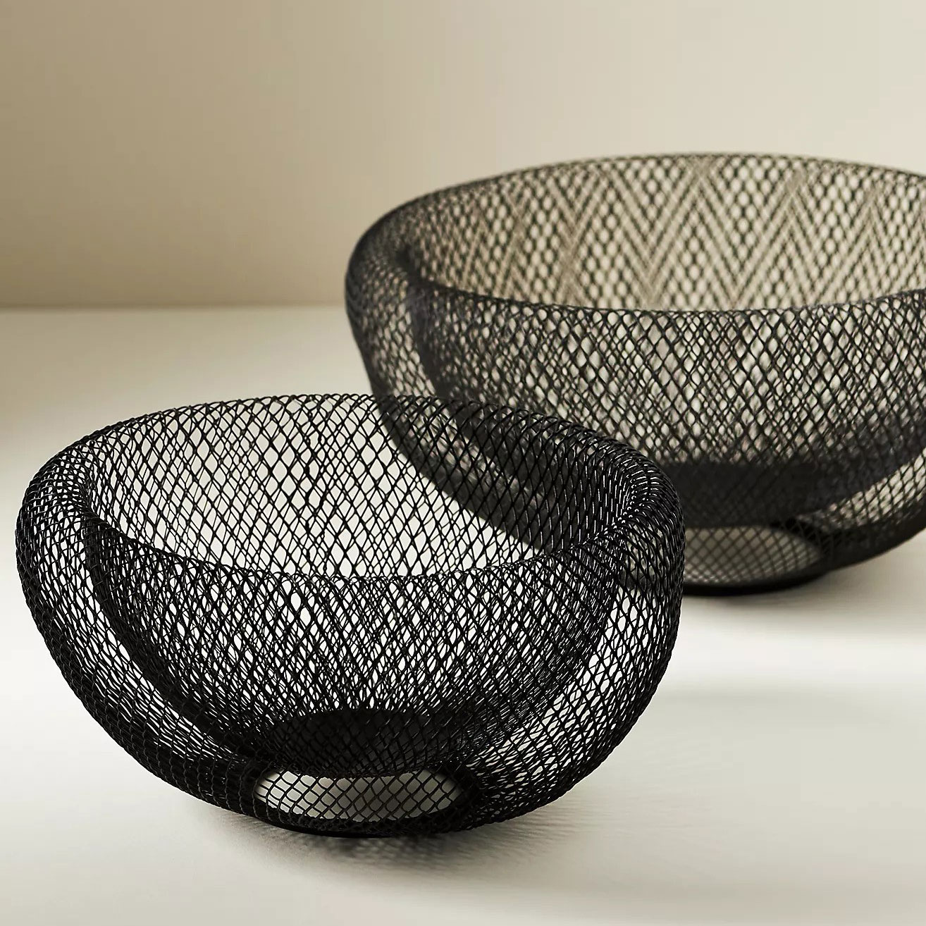 Mesh Bowls, Set of 2