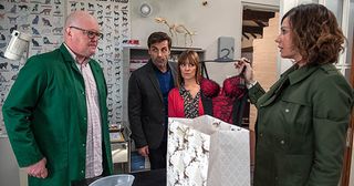 Paddy Kirk and Chas Dingles cross wires over the gift. Rhona Goskirk realises what has happened. But on Paddy’s reaction Pierce plants the seed for Rhona that Paddy does have feelings for Chas in Emmerdale.
