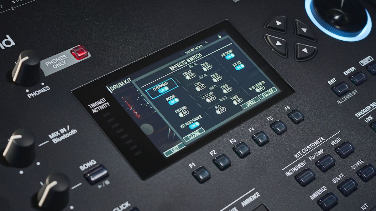 Various angles of the new Roland V71 module
