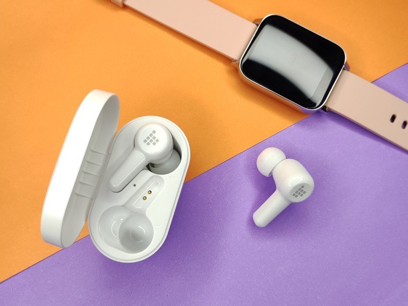 Tronsmart Apollo Air Plus True Wireless Earbuds Lifestyle