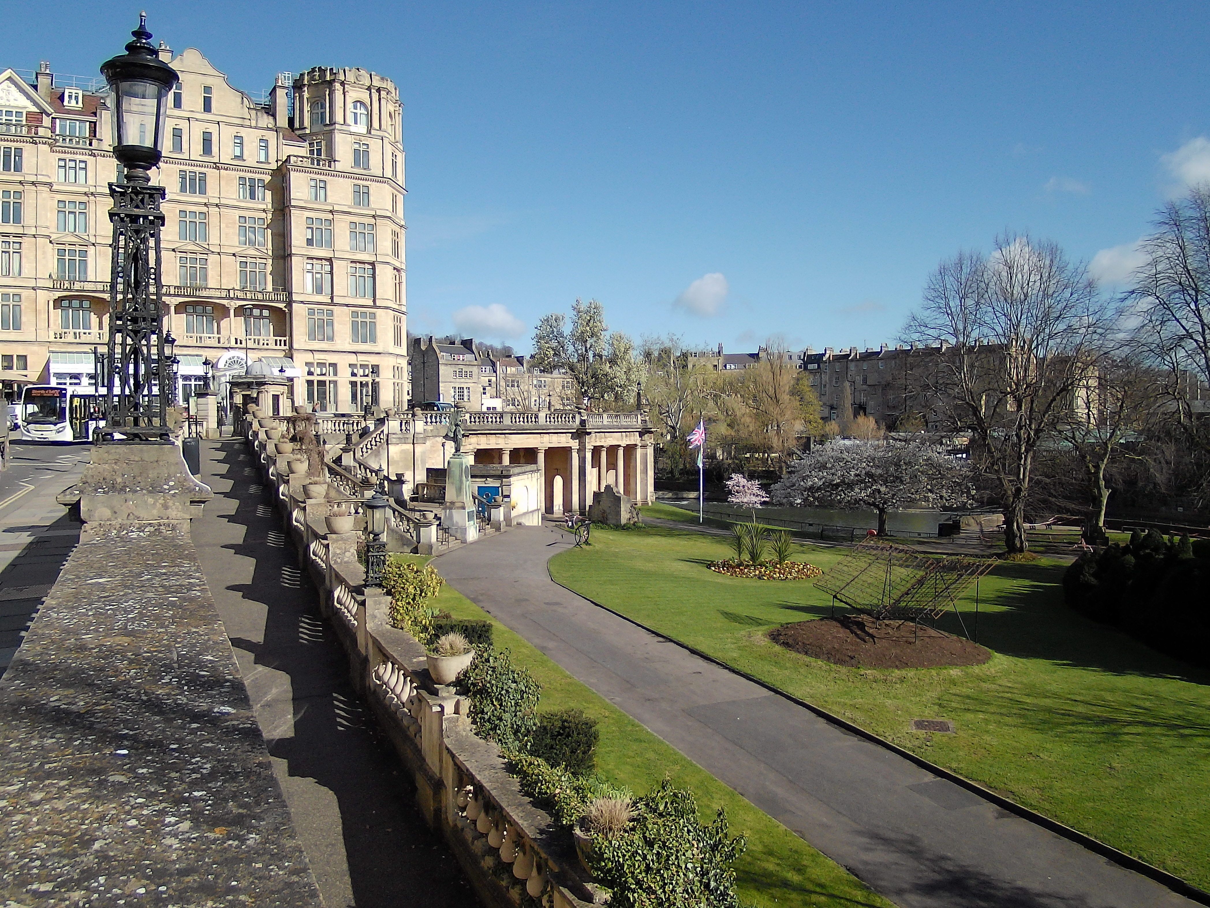 Yashica FX-D 100 sample image