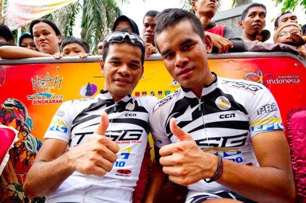 The Saleh brothers give the thumbs up