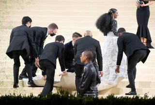 Simone Biles attends the 2021 Met Gala celebrating 'In America: A Lexicon of Fashion' at The Metropolitan Museum of Art on September 13, 2021 in New York City.