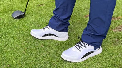 Under Armour UA Charged Draw 2 Spikeless Golf Shoes Review