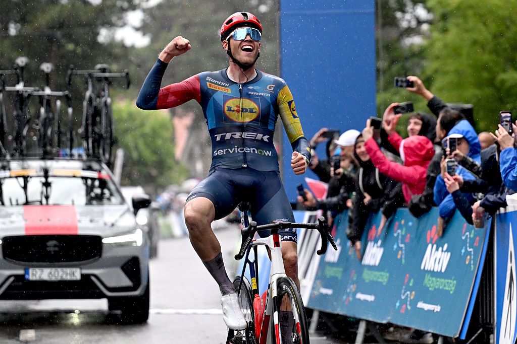 Tour de Hongrie: Jakob SoĢderqvist powers to rain-soaked victory in chaotically shortened stage 4
