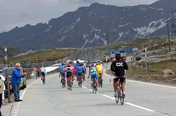 Climbing the San Gotthardpass