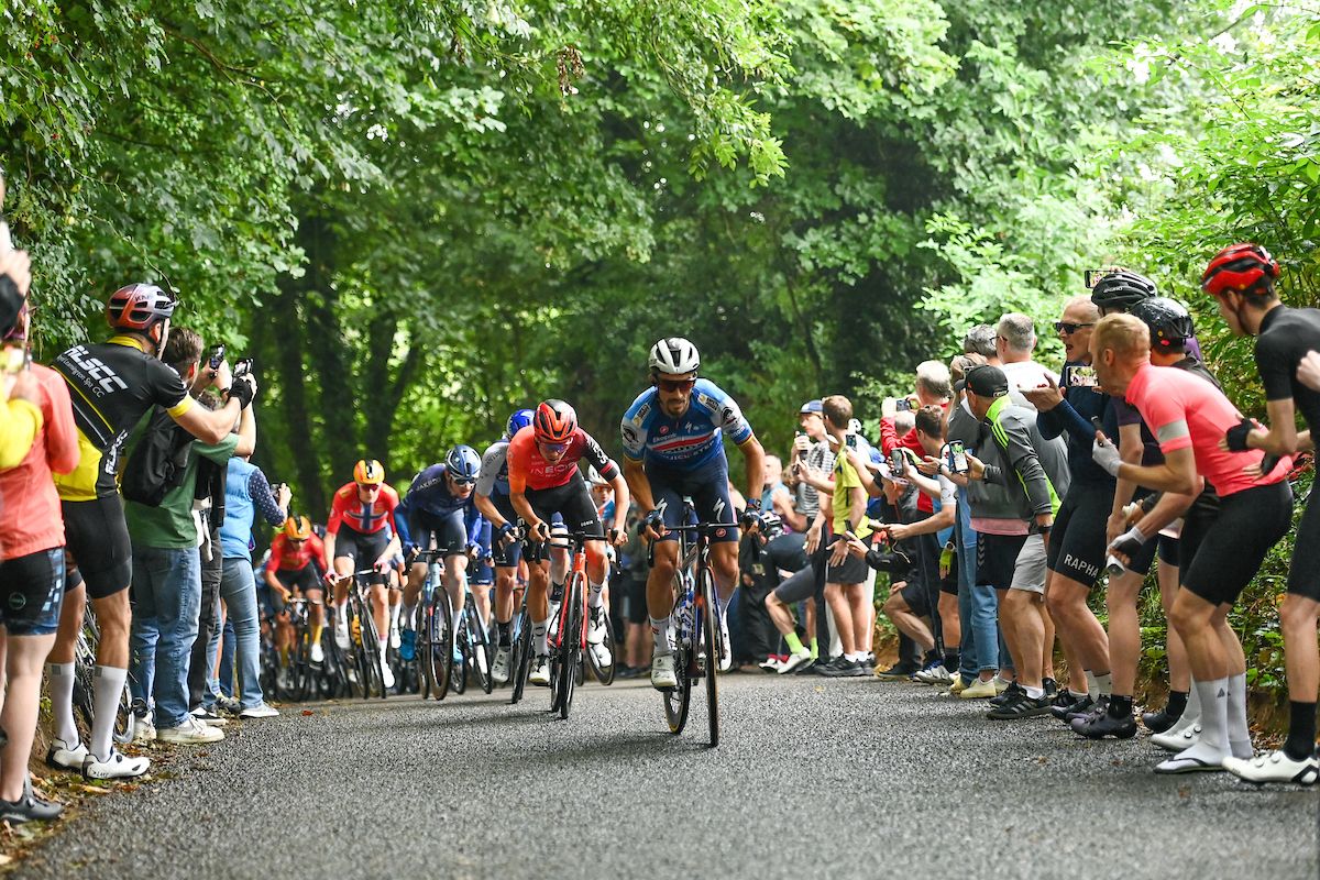 Picture by Simon Wilkinson/SWpix.com - 07/09/2024 - Lloyds Bank Tour of Britain 2024 - Stage 5: The West Northamptonshire Stage Northampton to Northampton - Remco Evenepoel (Soudal Quick-Step), Tom Pidcock (INEOS Grenadiers)