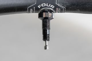 Reserve Filmore tubeless valve