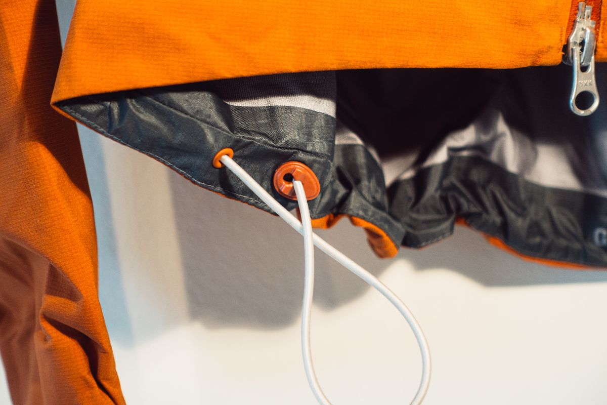 Rapha explore goretex jacket