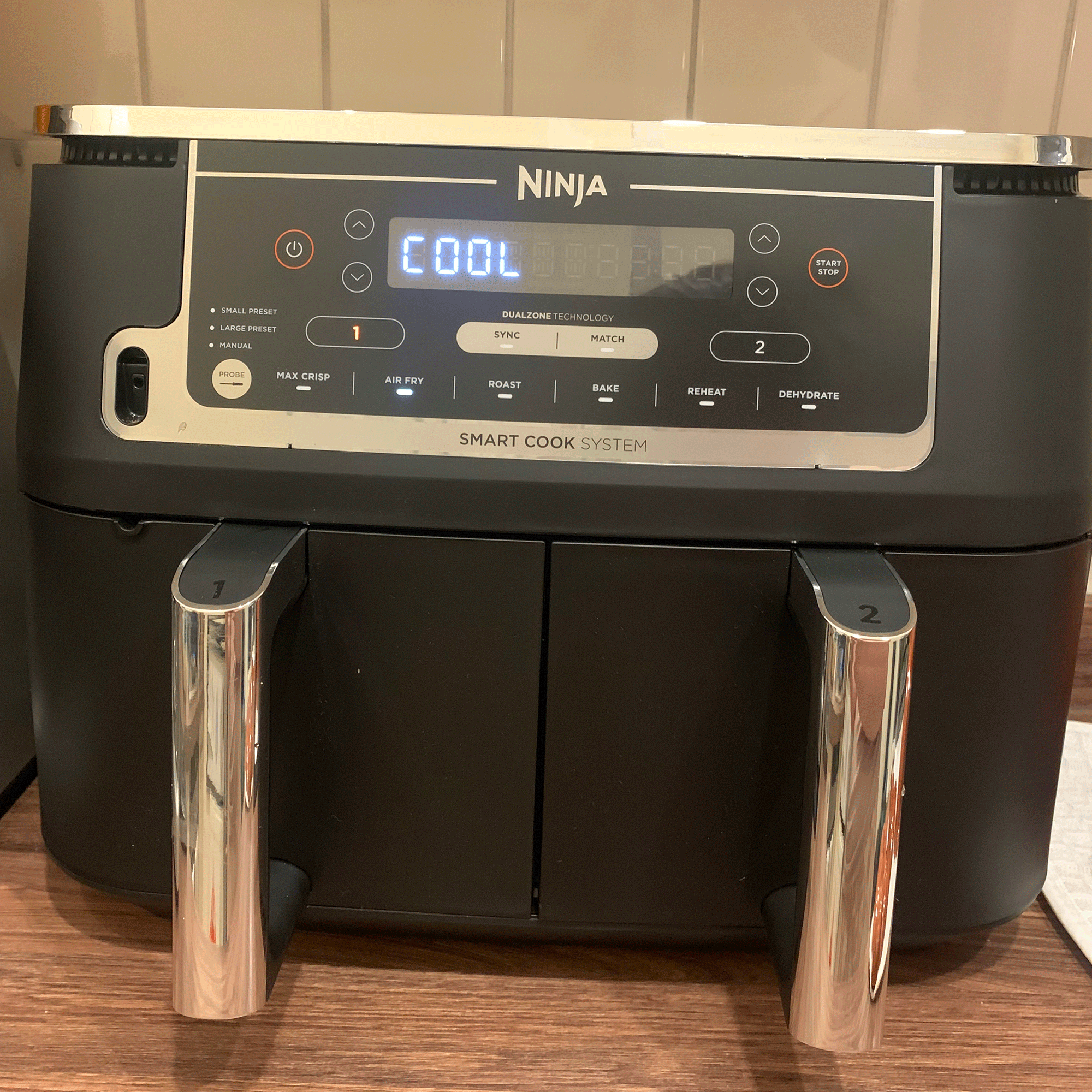 Ninja Dual Zone air fryer with crumble