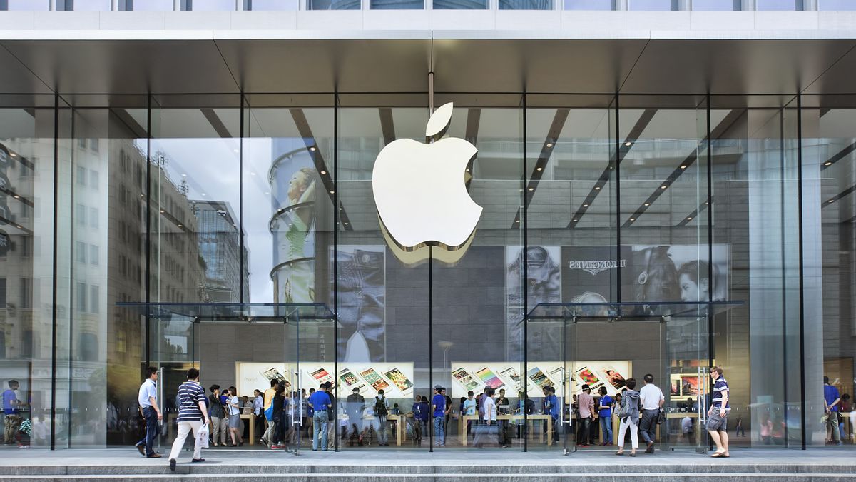 UK regulator zeroing in on Apple, Google duopoly over mobile platforms