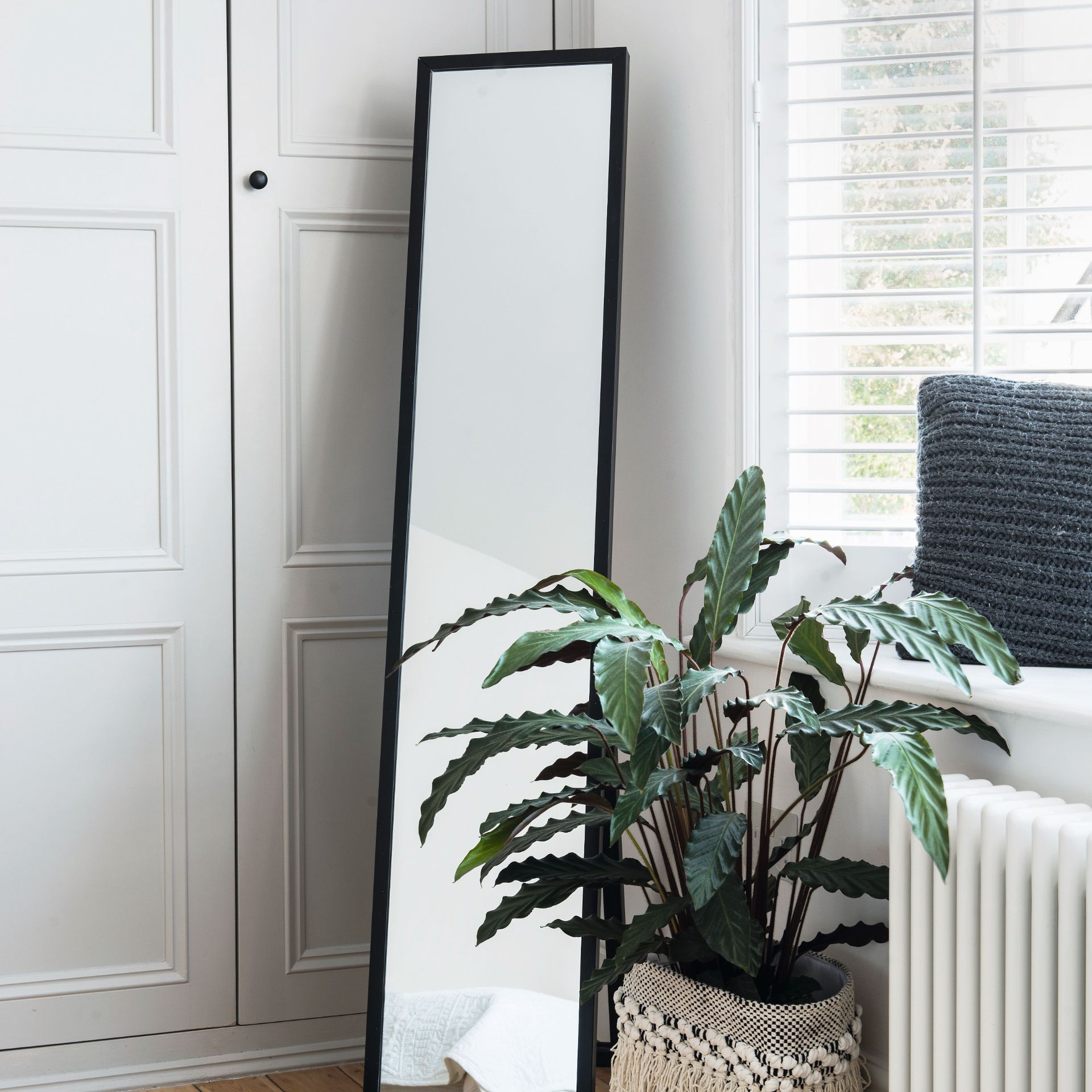 Cleaning blinds with dryer sheets is the hack of the moment Ideal Home