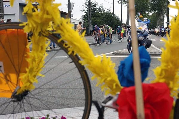 A bike disguised as a feather boa
