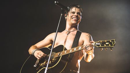 Yungblud performs onstage during a concert at Palacio Vistalegre Arena on October 11, 2025 in Madrid