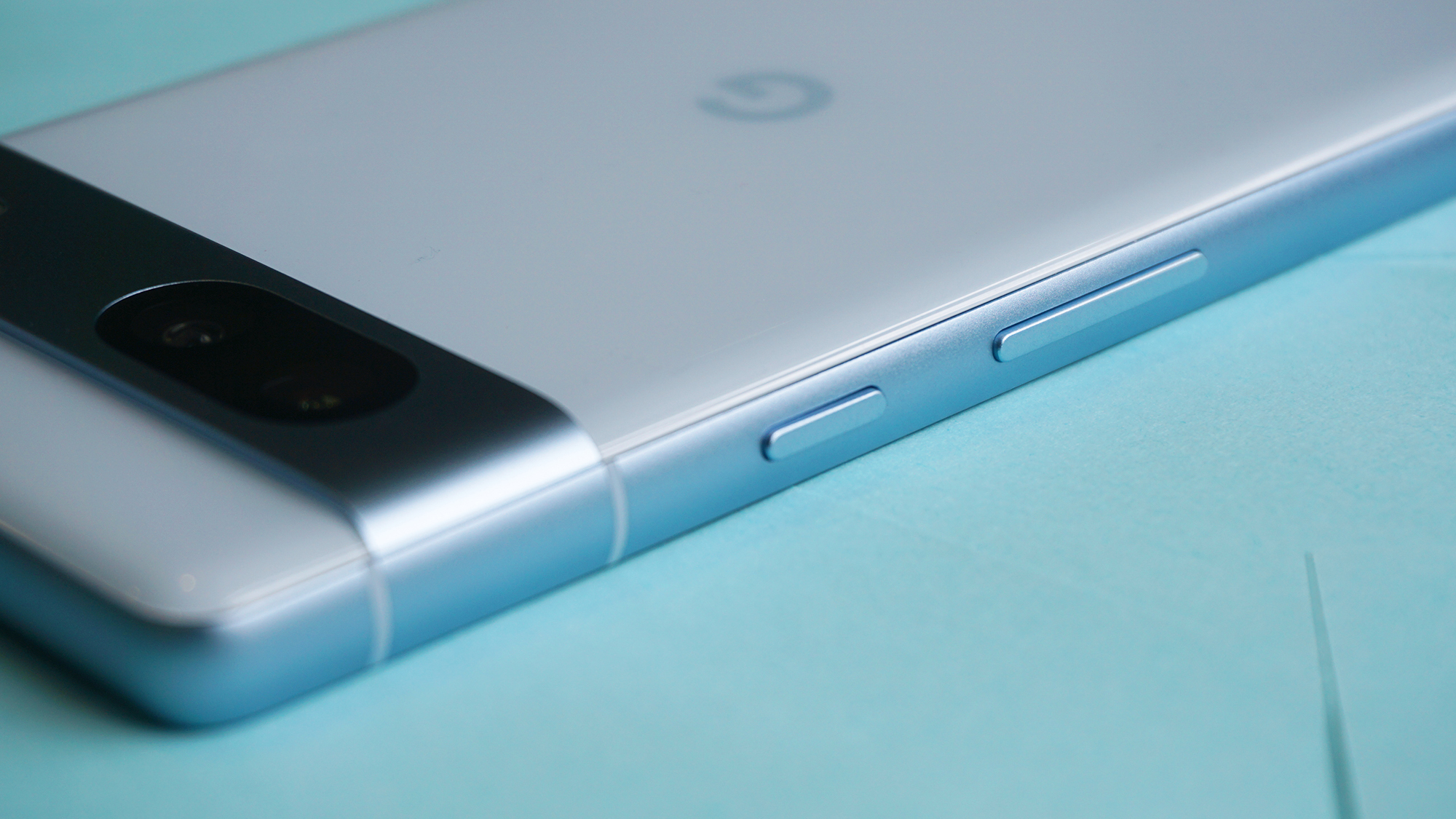 Google Pixel 7a review buttons sticky notes