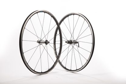 Shimano cheap rs700 wheelset