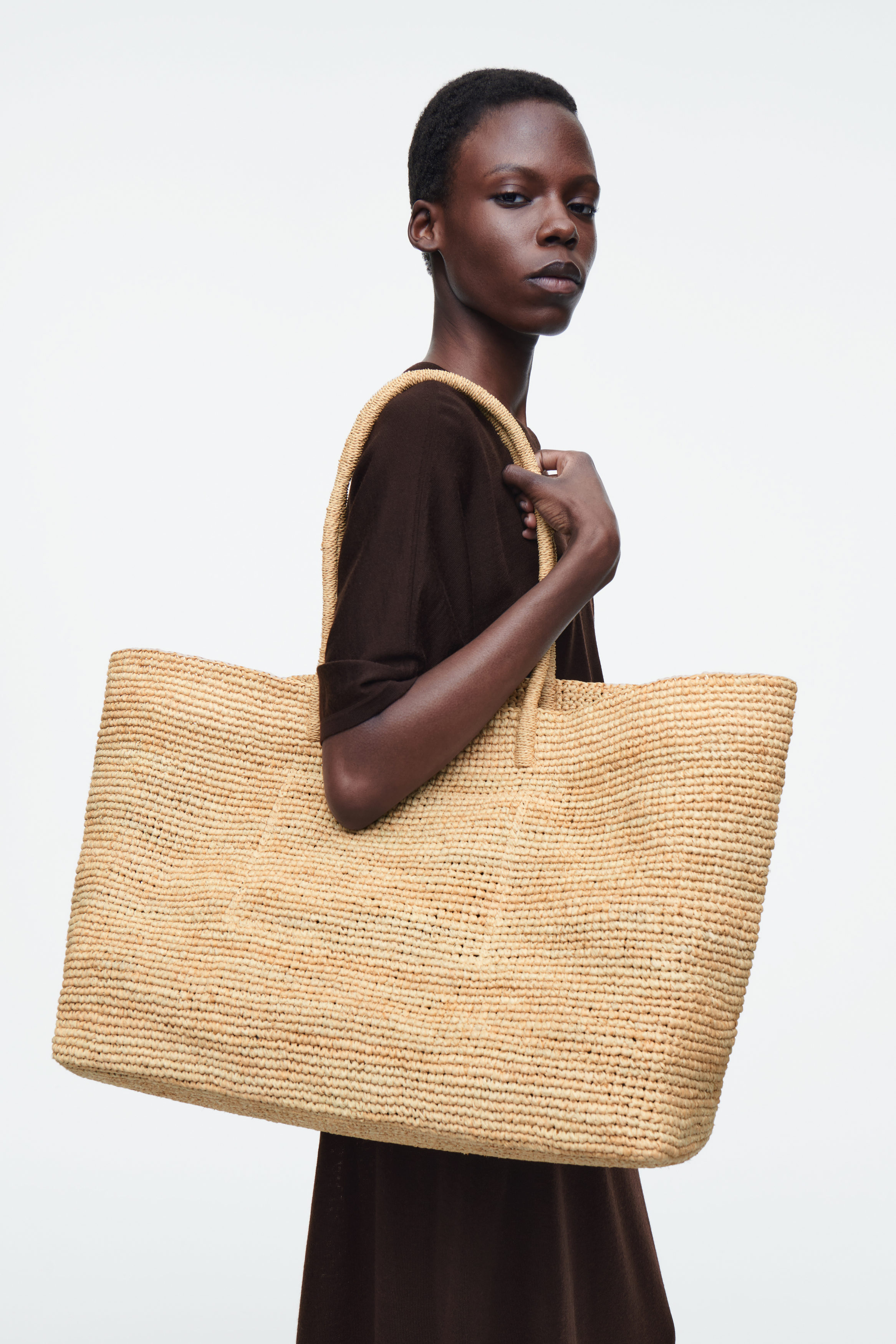 Oversized Hand-Woven Tote Bag - Raffia