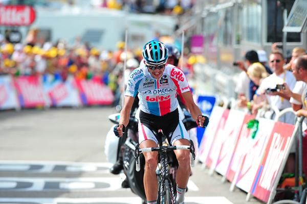 Jelle Vanendert (Omega Pharma-Lotto) celebrates a huge success on the Plateau de Beille