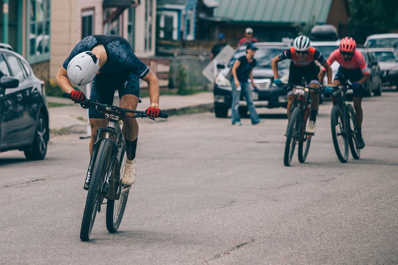 Quinn Simmons attacks Stetina and Morton to take second