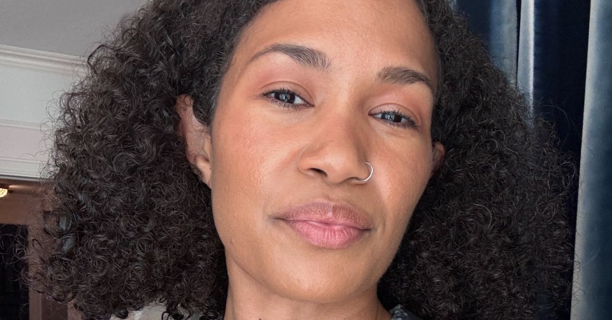 Reviewed by Editors: Olaplex’s New Curl Collection