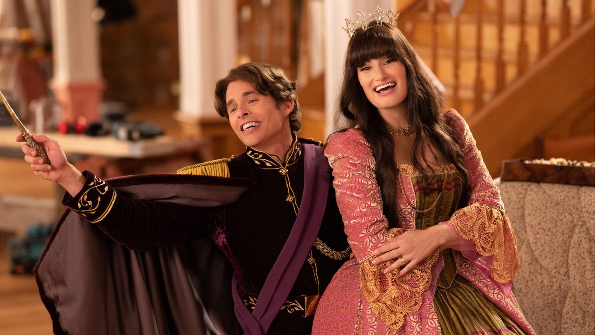 James Marsden and Idina Menzel in Disenchanted