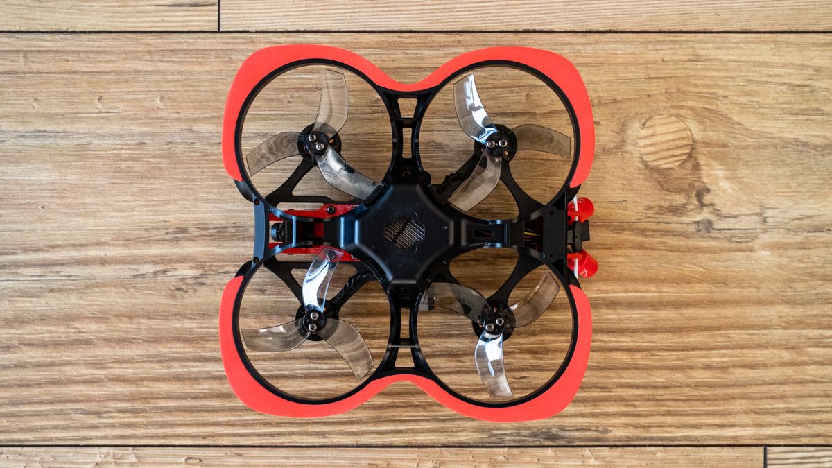BetaFPV Pavo25 Walksnail Whoop Kit_drone bottom view