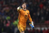 Sunderland goalkeeper Robin Roefs has missed the last few weeks with injury