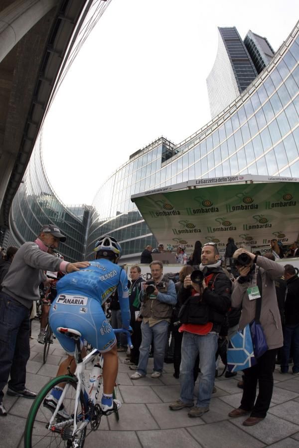 The new start in Milan proved popular with the fans.