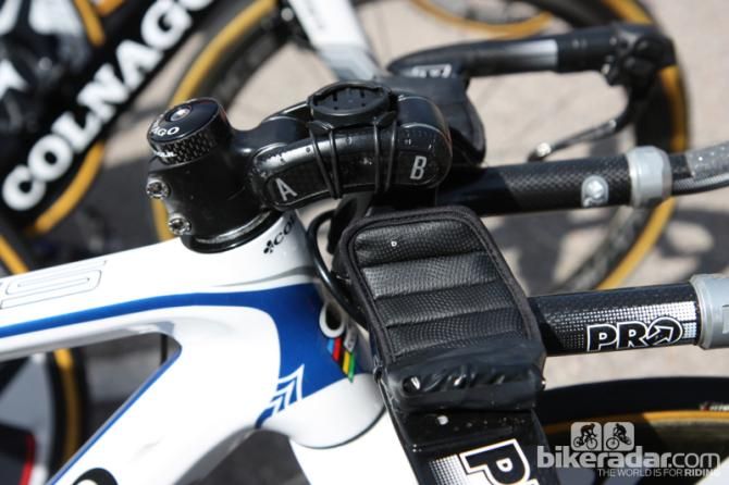 Calabria used a Look Ergostem to effectively reduce his 130mm head tube to 80mm