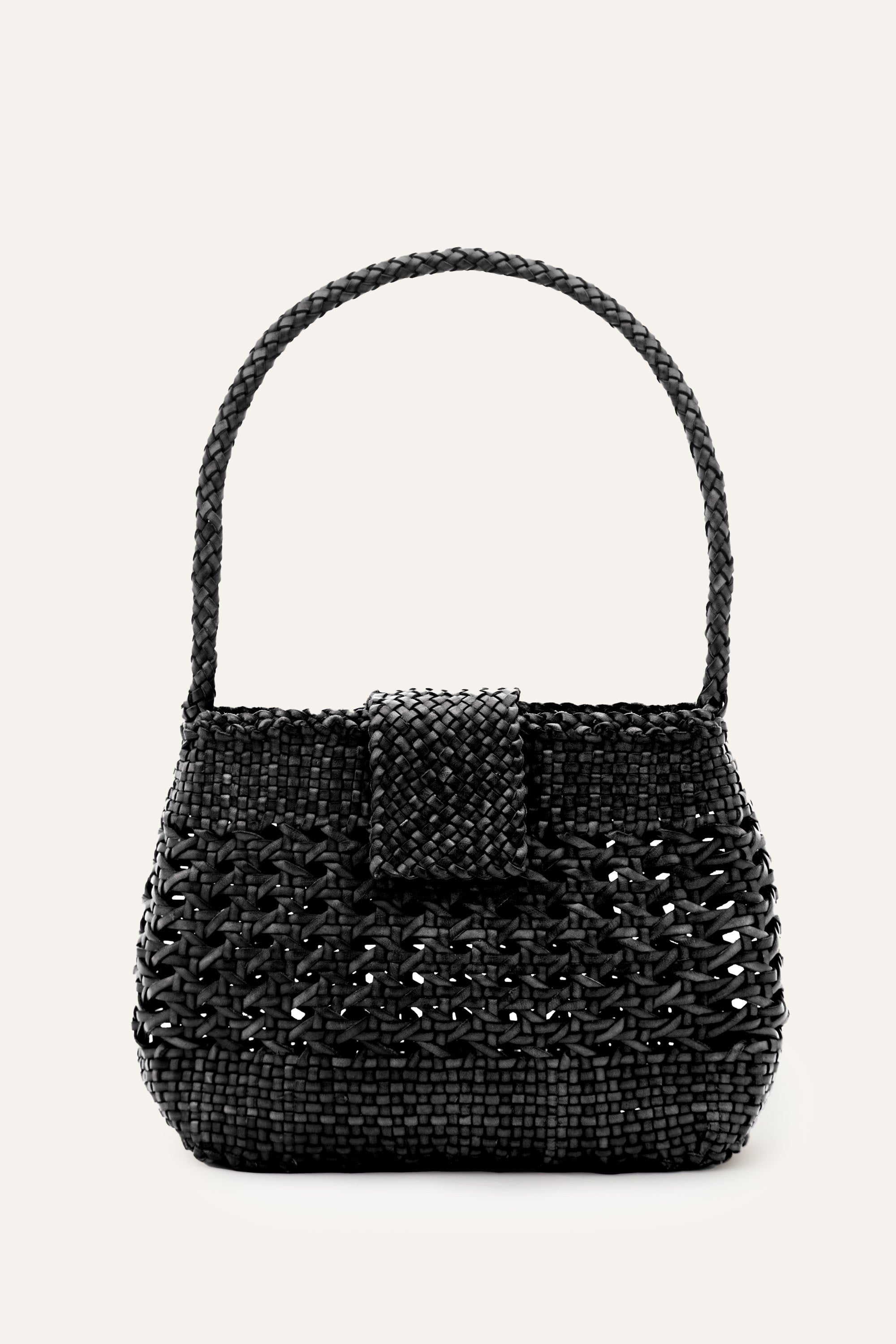 Amoria - Black