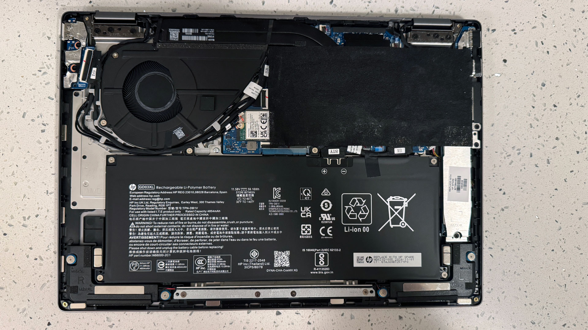 HP OmniBook X Flip 14