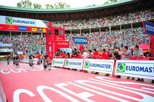 Team Movistar finishes up a winning ride
