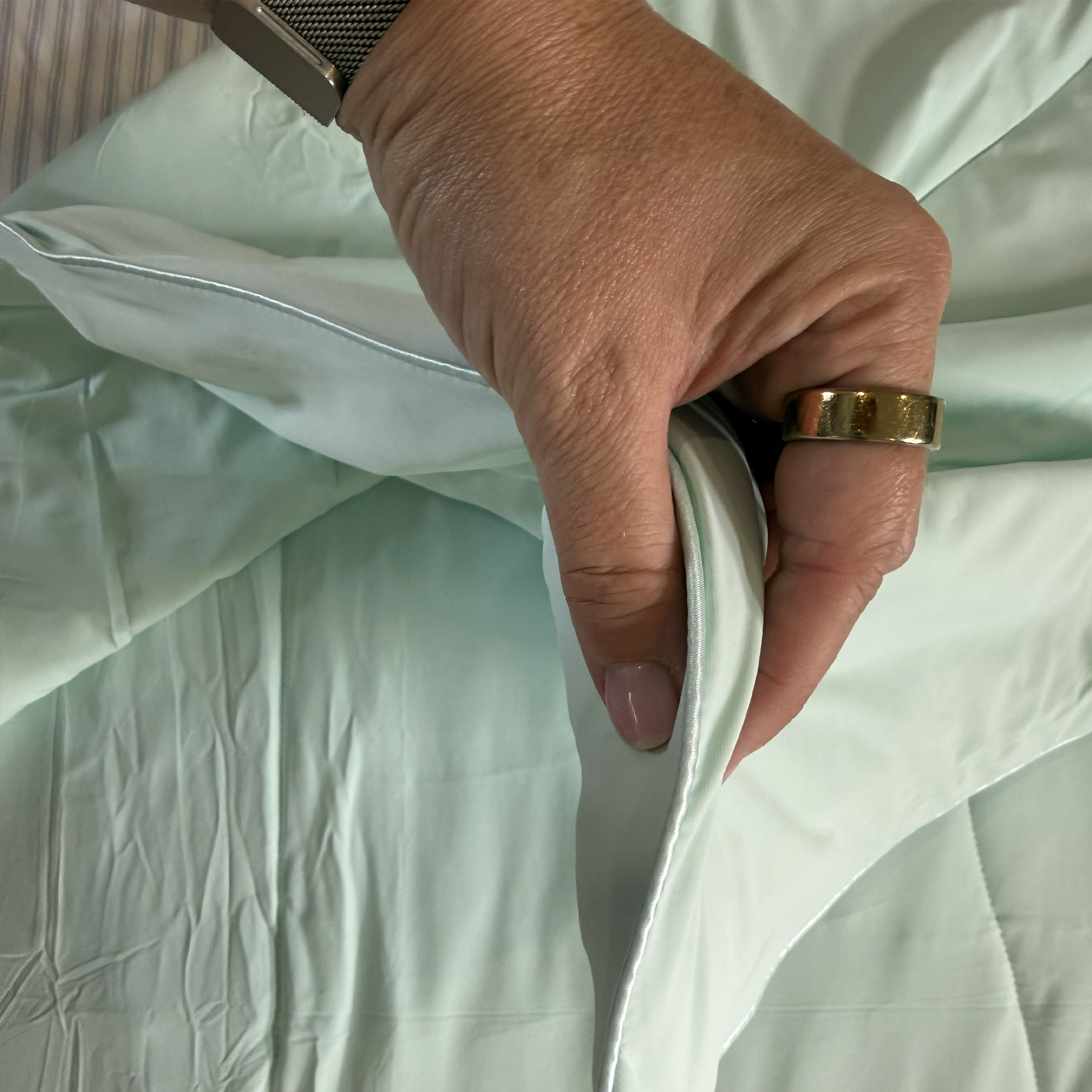 The Bedsure Cooling Duvet being tested at home