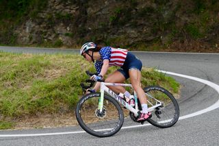 Chloe Dygert shows off her new Stars and Stripes jersey at the 2023 Giro Donne