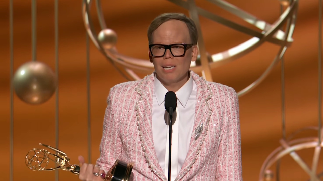 Jeff Hiller accepts the 2025 Emmy for Outstanding Supporting Actor in a Comedy Series.