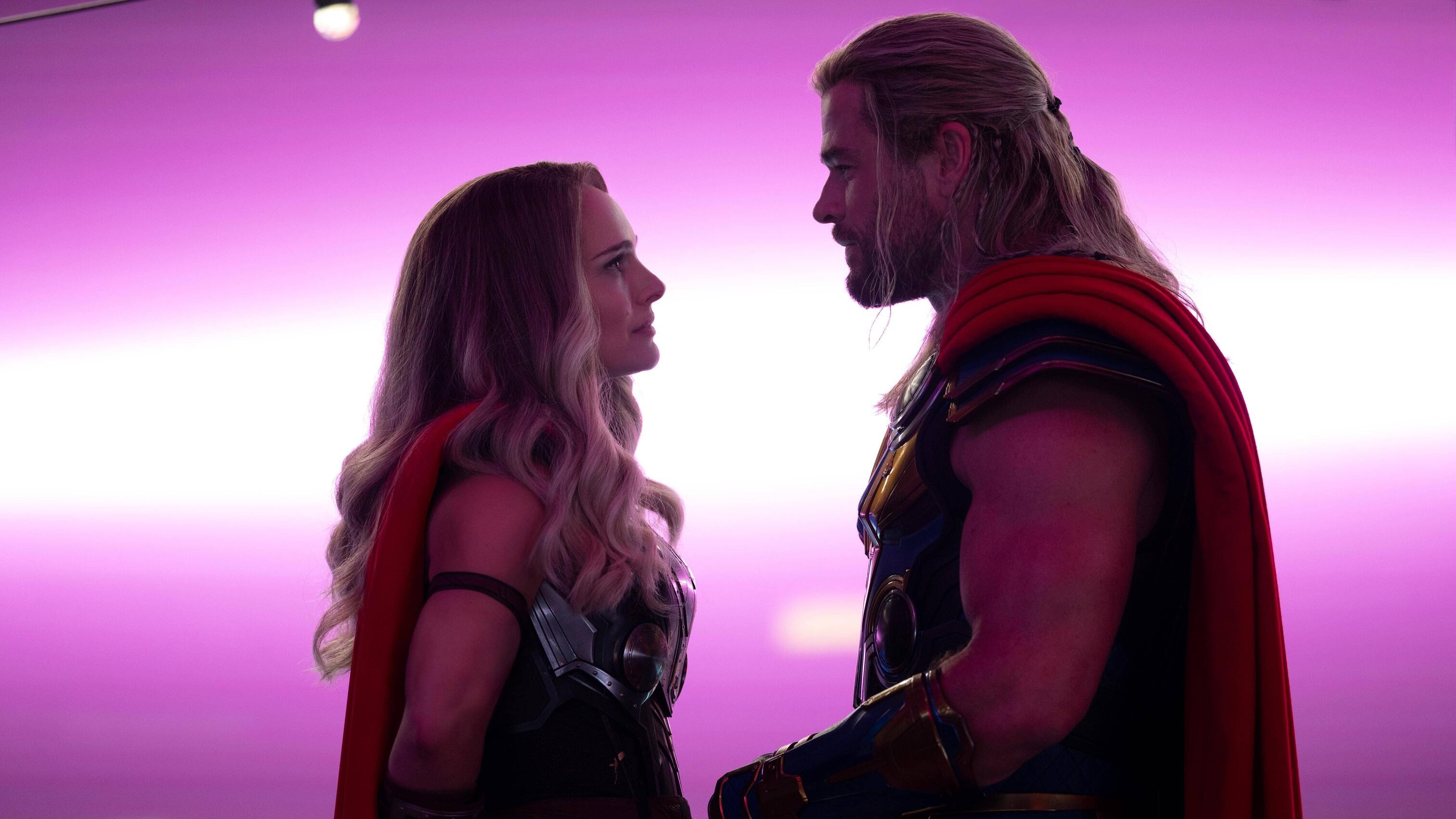 Natalie Portman and Chris Hemsworth in Thor: Love and Thunder