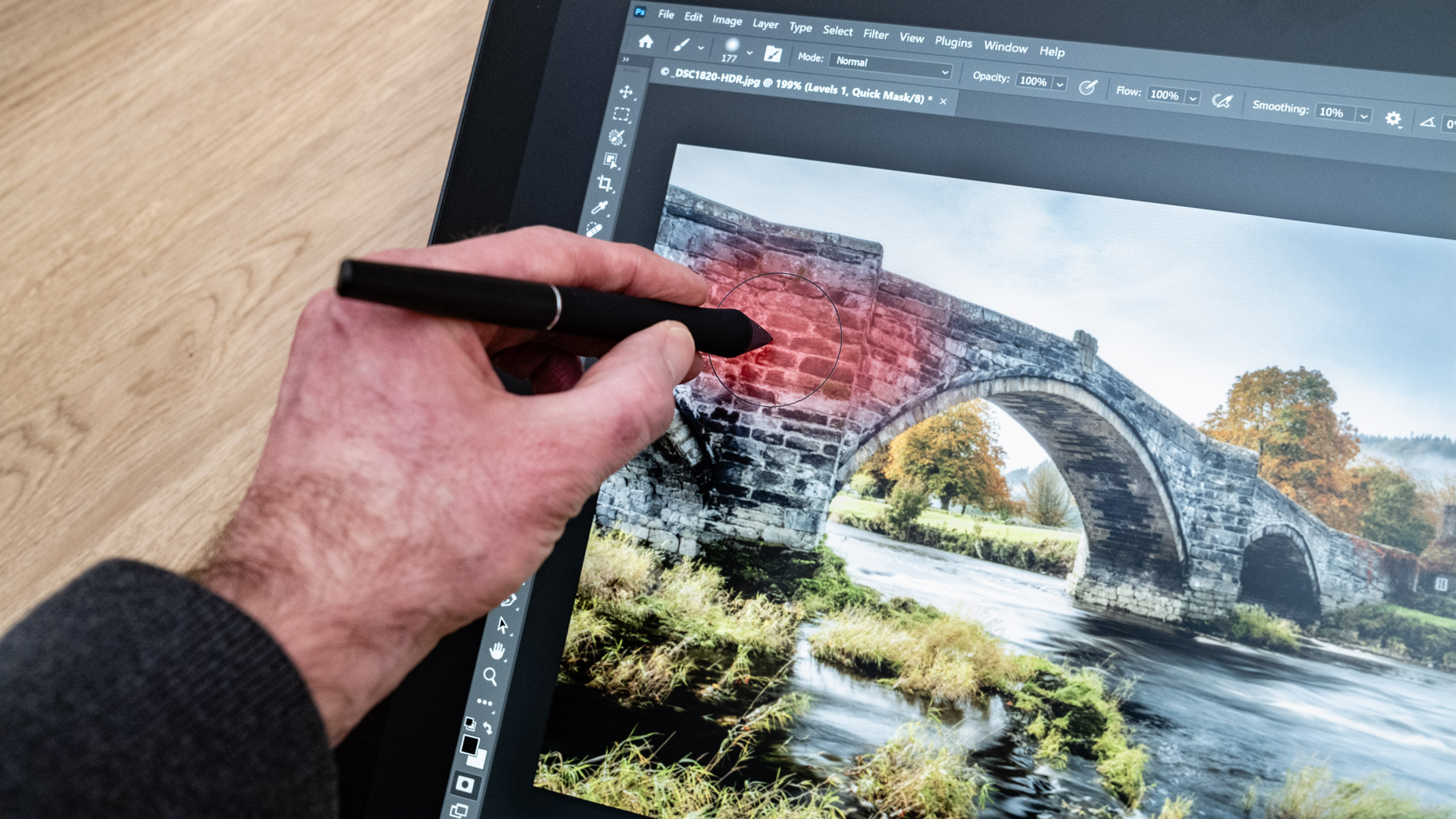 Huion Kamvas 22 Gen 3 painting in masks